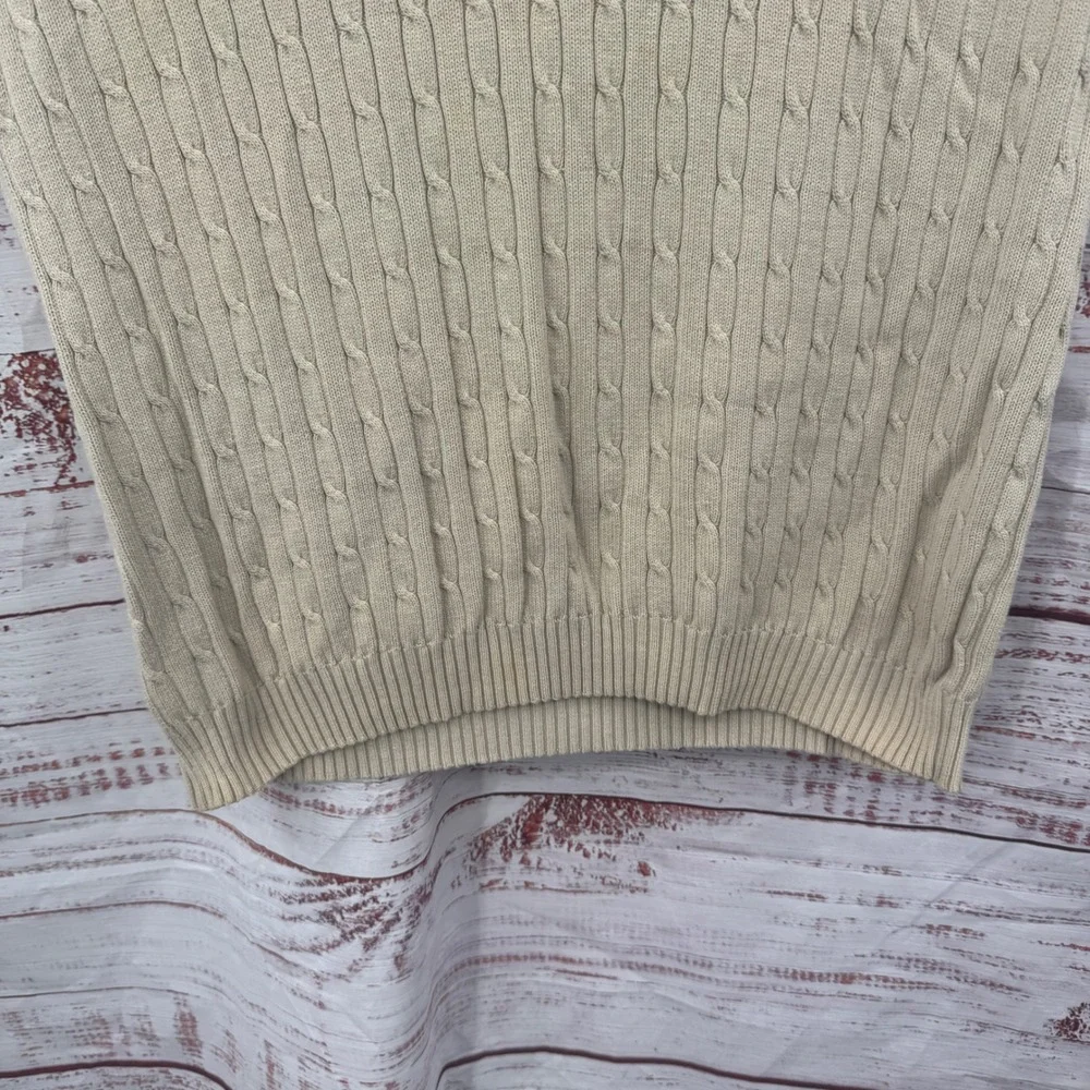 Brooks Brothers Sweater Vest Mens‎ Size Medium Cable Knit V Neck Cotton Casual